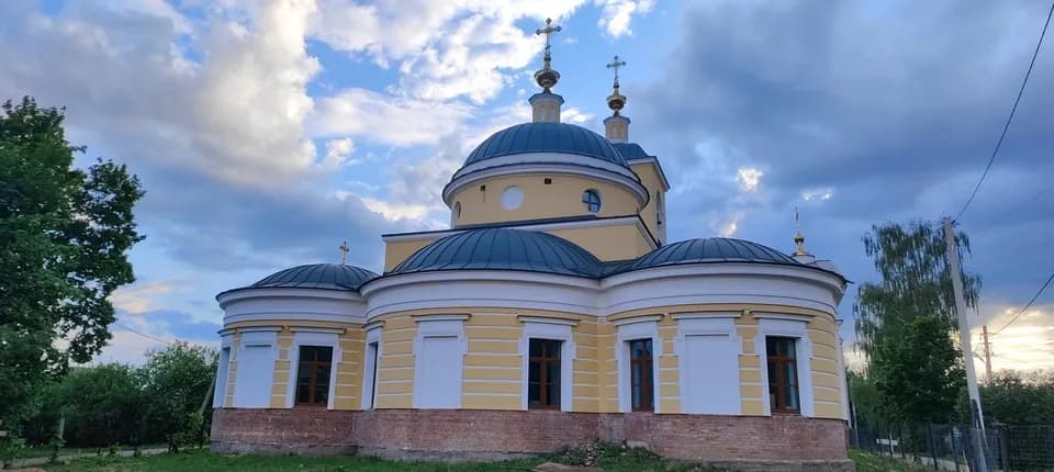 Новый Покровский храм в Рузино