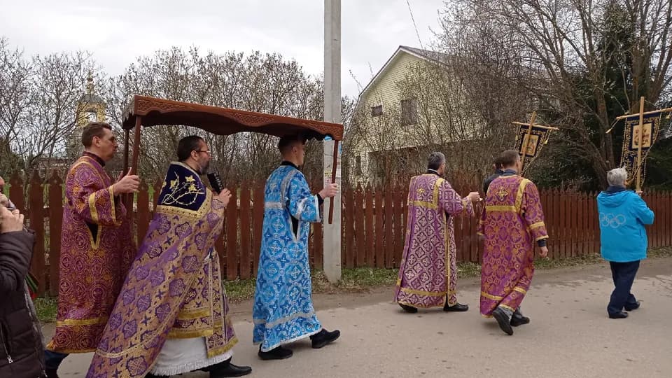 Все в страхе замерло вокруг