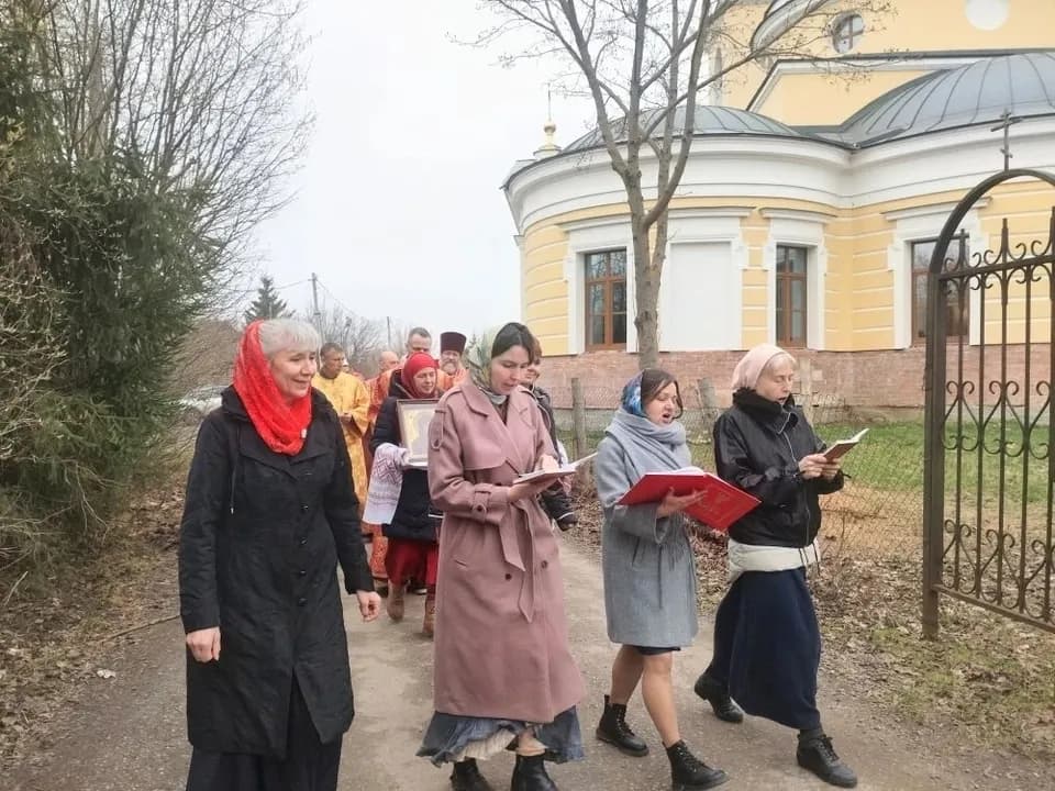 В Светлую субботу прошёл Крестный ход, которым завершилась Светлая седьмица