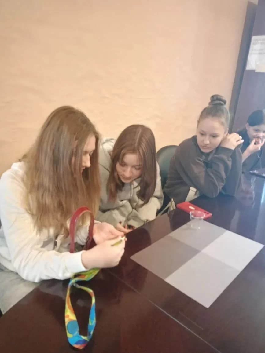 В день Святой Троицы на очередную встречу нашей молодёжной группы "ПроСвет" мы пригласили…