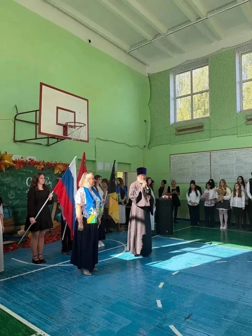 1 сентября духовенство нашего храма традиционно приняло участие в торжественных…