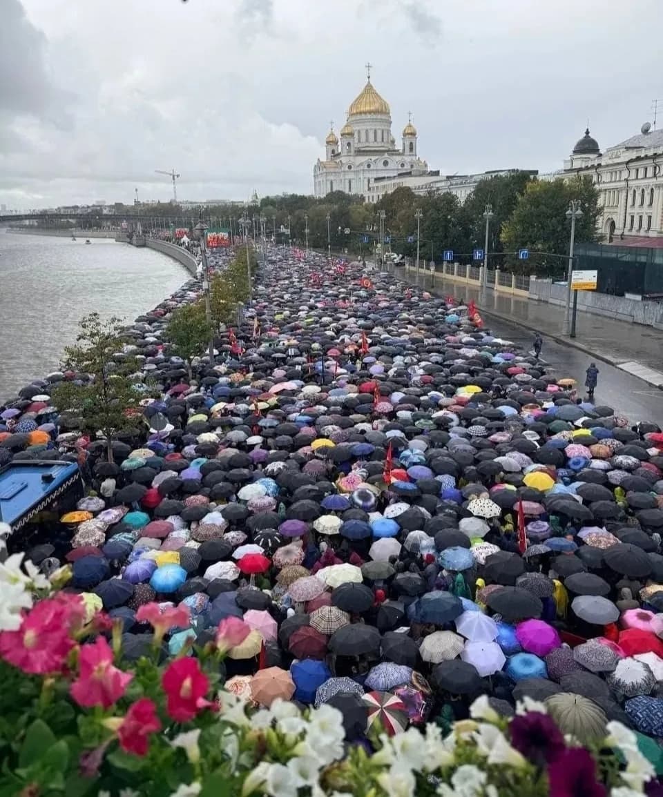 Общемосковский Крестный ход 6 сентября, в котором приняли участие настоятель и прихожане…