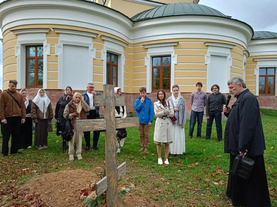 В Воскресенье, 11 октября молодежь нашего прихода встречала молодежный клуб "Гофер" из…
