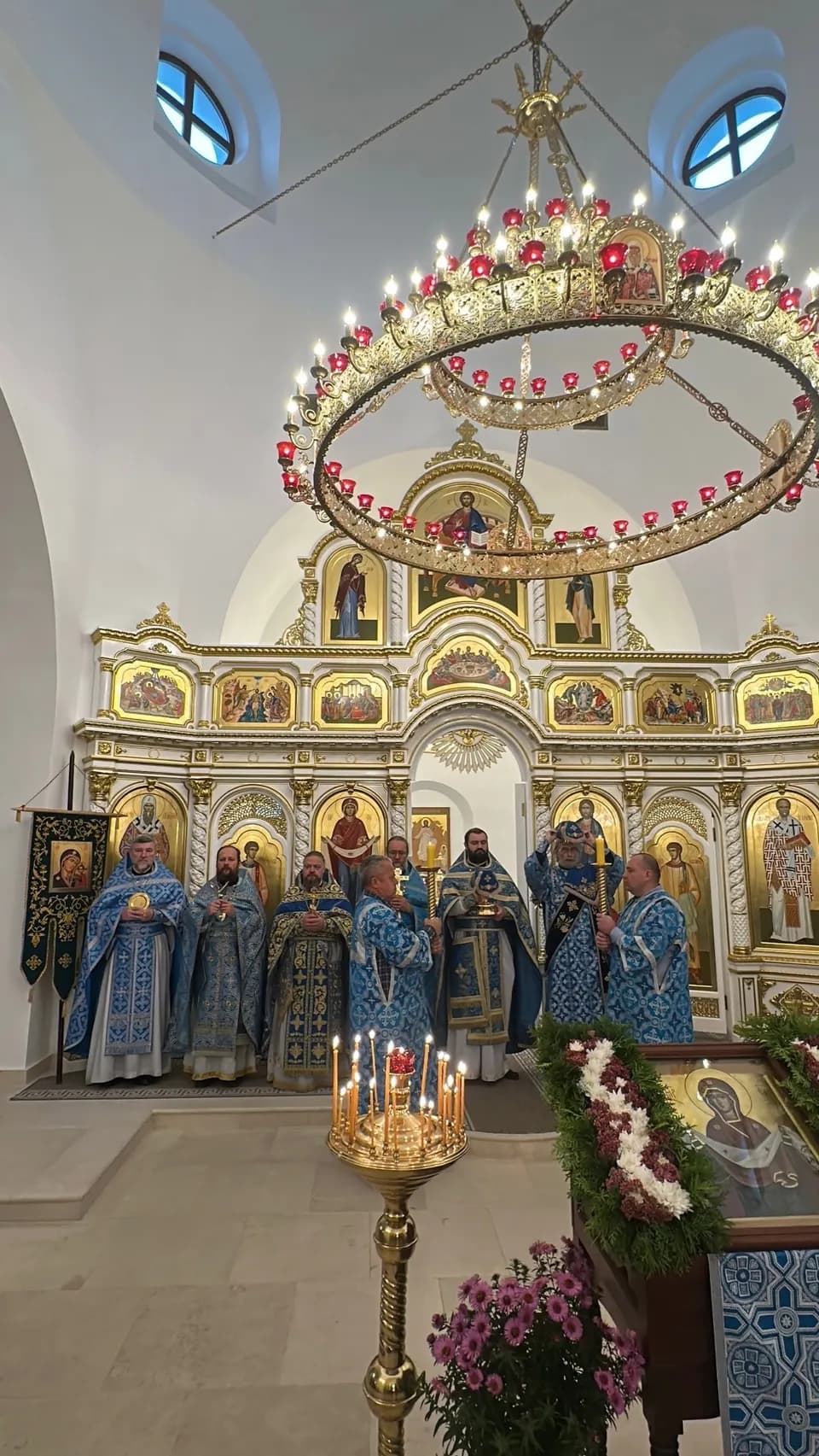 14 октября, в день Покрова Пресвятой Богородицы Божественную литургию и праздничный…