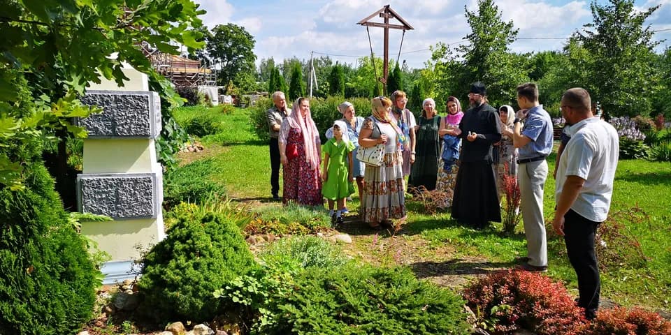 Сегодня, в день крещения Руси, у нас в гостях были прихожане Серафимовского храма пос