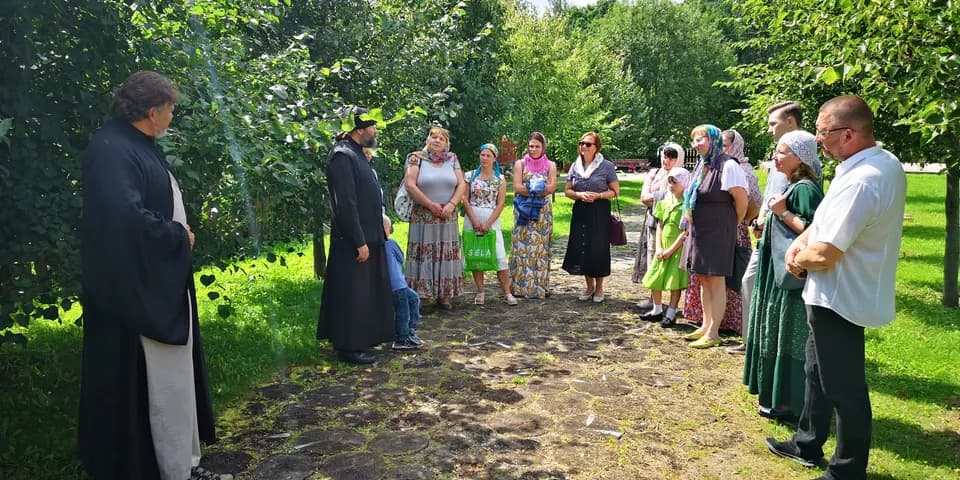 Сегодня, в день крещения Руси, у нас в гостях были прихожане Серафимовского храма пос